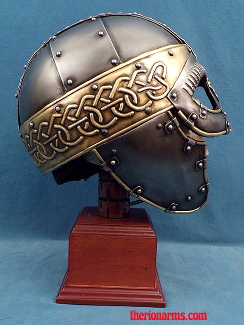 TherionArms - Beowulf helmet