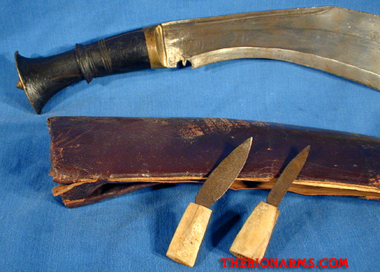 TherionArms - Nepalese kukri - dui chirra